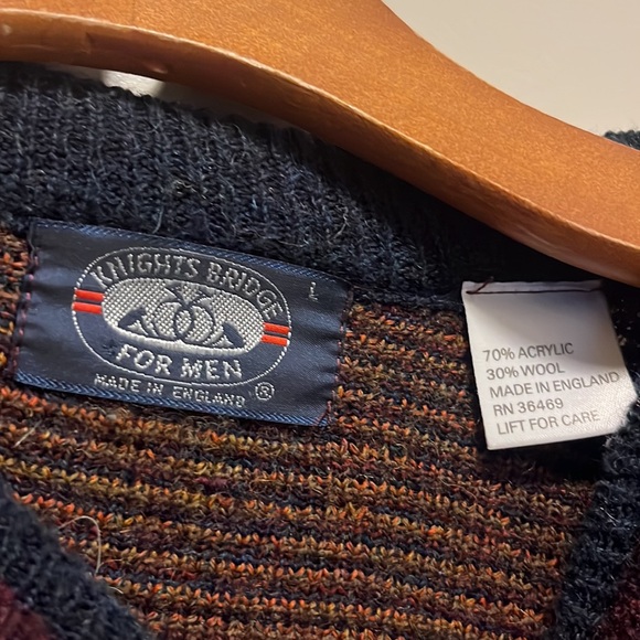 Knights Bridge Sweater - Picture 4 of 4